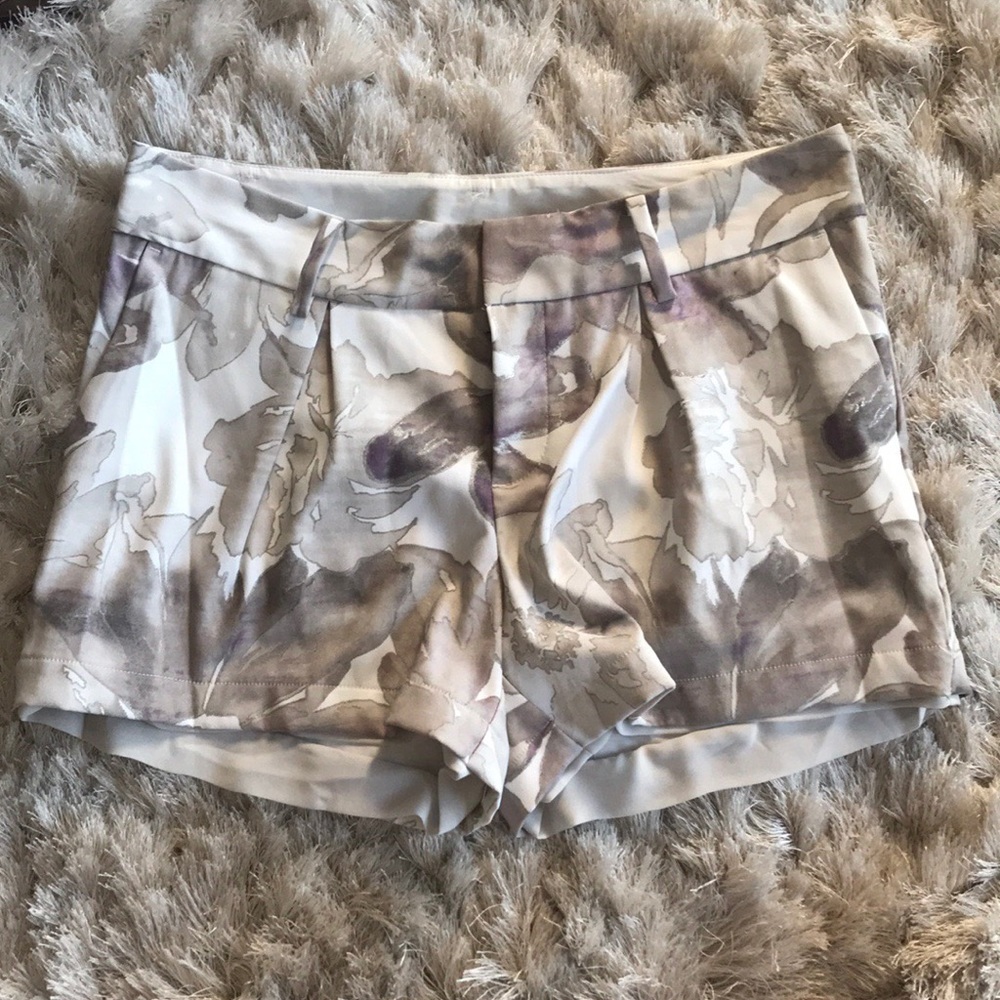 Vera Wang Floral Shorts